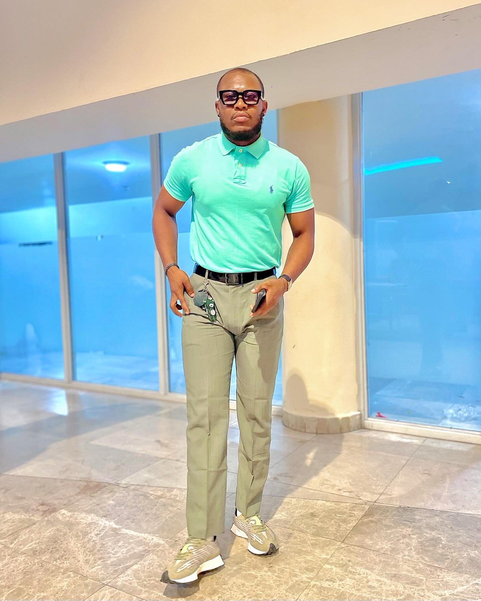 Korehday's tweet photo. Embrace the trends, embody the lifestyle, and ignite the entrepreneur within. In fashion, in life, and in business, your unique vision is the trendsetter of tomorrow. - David KATT ✊🏽💚
#mylife #DavidKATT
✨🔝🔝🌍🌏🌎🙏🏽
Coachella 2024
EFCC Chairman
Slap
V and N
10 BTC
Peter Obi https://t.co/VfC9yZXexQ