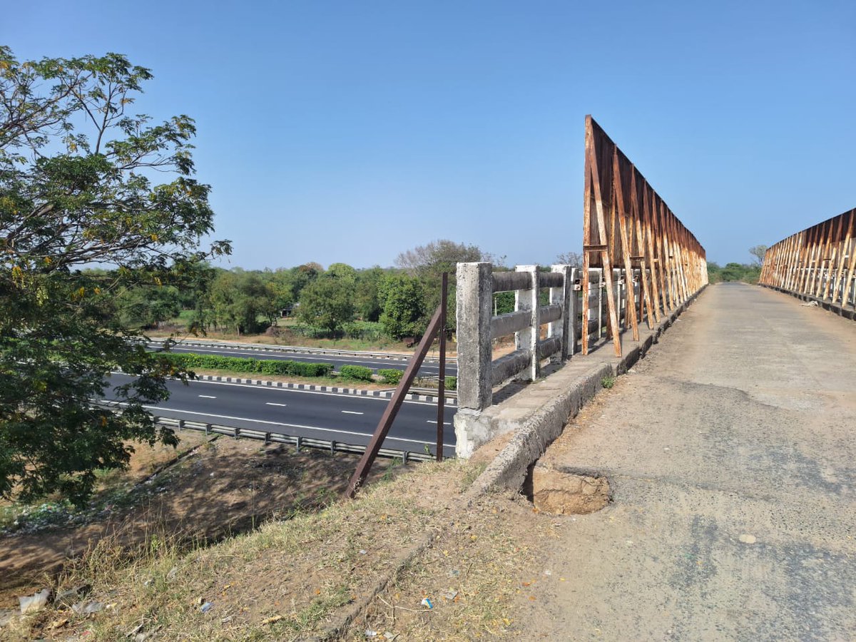 DabhiVimal2's tweet photo. State Gujarat
District Kheda
Block Mahemdavad
Village Mankva
ROB Number - 5
Not Completed Relling And dip https://t.co/qbMzBZBzMt