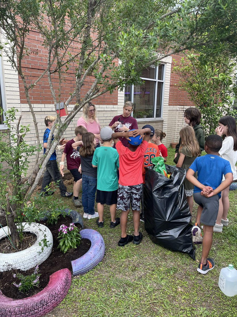 Mossman Elementary tweet media