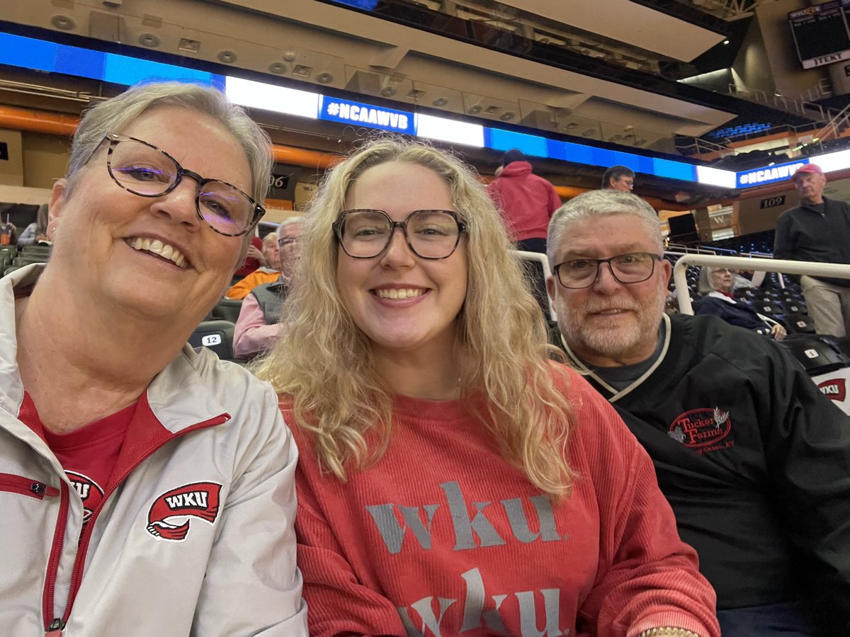 @WKUAlumni I hope lots of alumni participated in the day of giving. We support the WKU volleyball “Victory Club” and look forward to each volleyball season. Go TOPS!!
#WKUDayofGiving