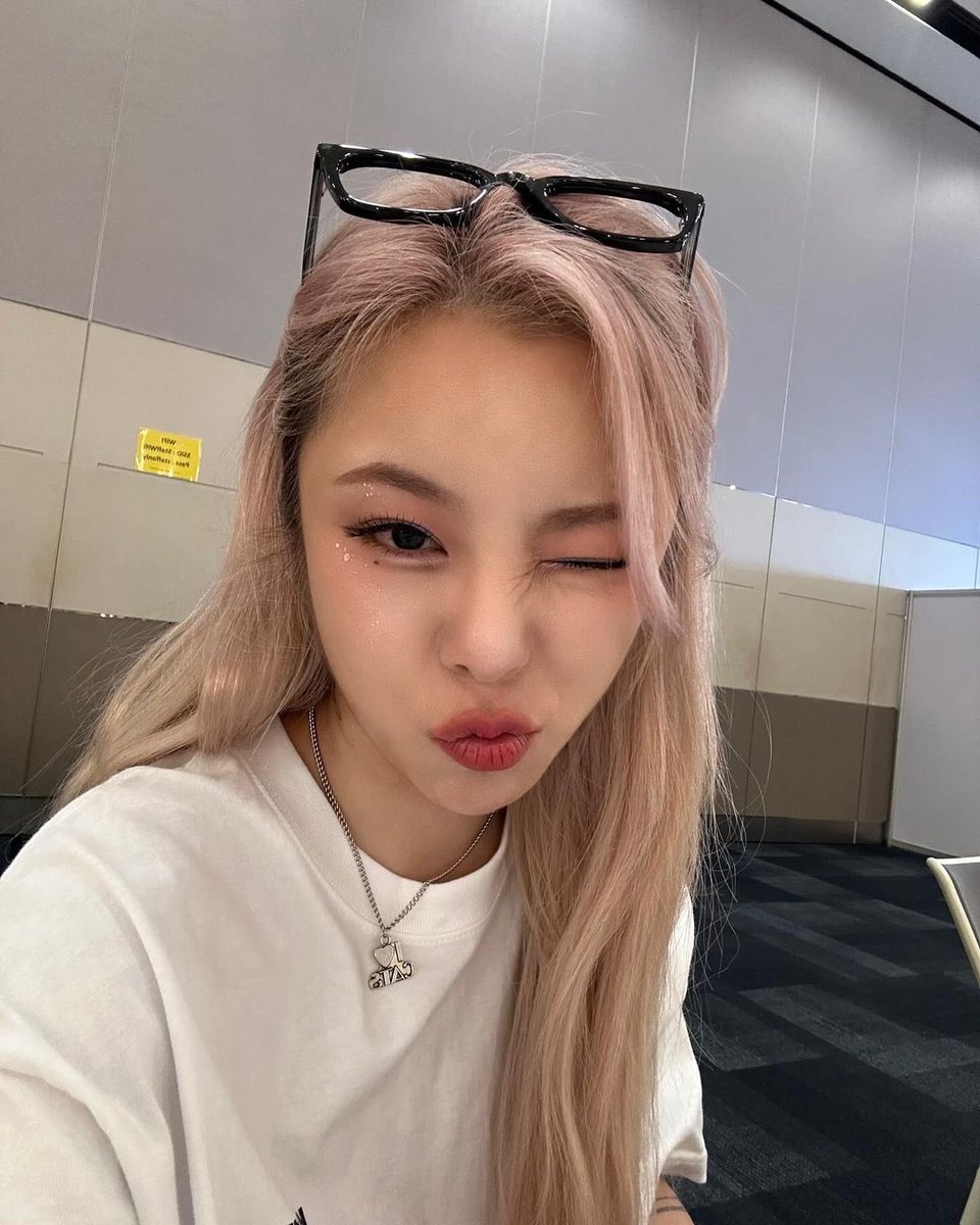 JUNG WHEEIN MY FAVORITE GIRL