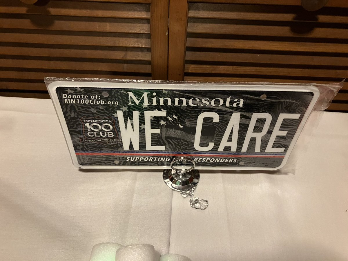 Great night supporting Minnesota 100…the organization behind the specialty license plates with proceeds going to the families of first responders (police, fire, paramedics) killed or critically wounded. They award $50,000 cash grants to these families.