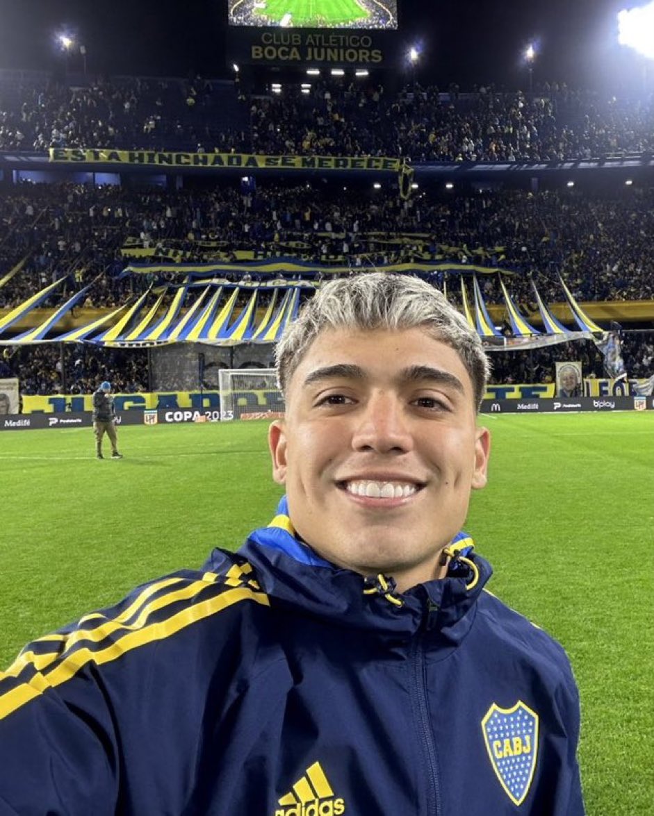 feliz cumpleaños a uno de los pibes de Boca más queridos en los últimos años. luche y vuelva chango! la gente de Boca te espera con ansias. 💙💛💙