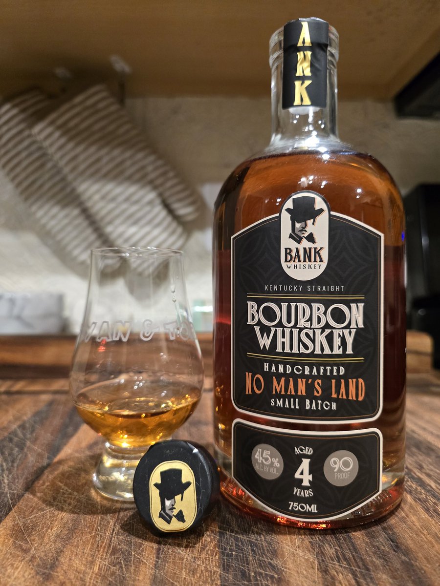 Attention HopHeads

Introducing <a href="/BankercoinAda/">@bankercoinada</a> very own Bourbon!
My 2 bottles arrived this afternoon, and I wasted NO time in giving this a taste!

BANKs also pretty close in the race for an IRL beer with us for RARE Evo...it'll be an interesting finish! 🍻

#SomethingsBrewing