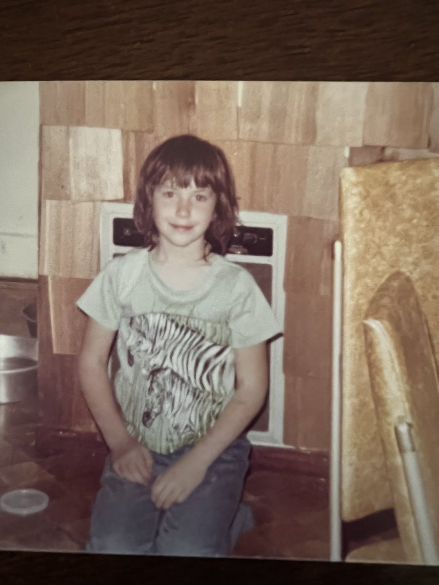 QT lesbian in training 
Nothing to be said #lesbianvisibilityweek