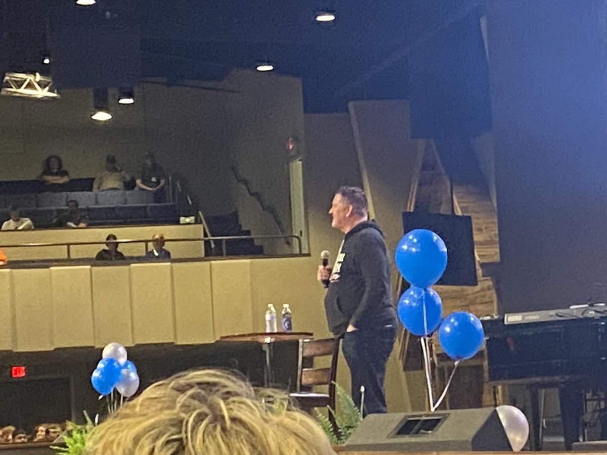 Kevin Connell tweet media