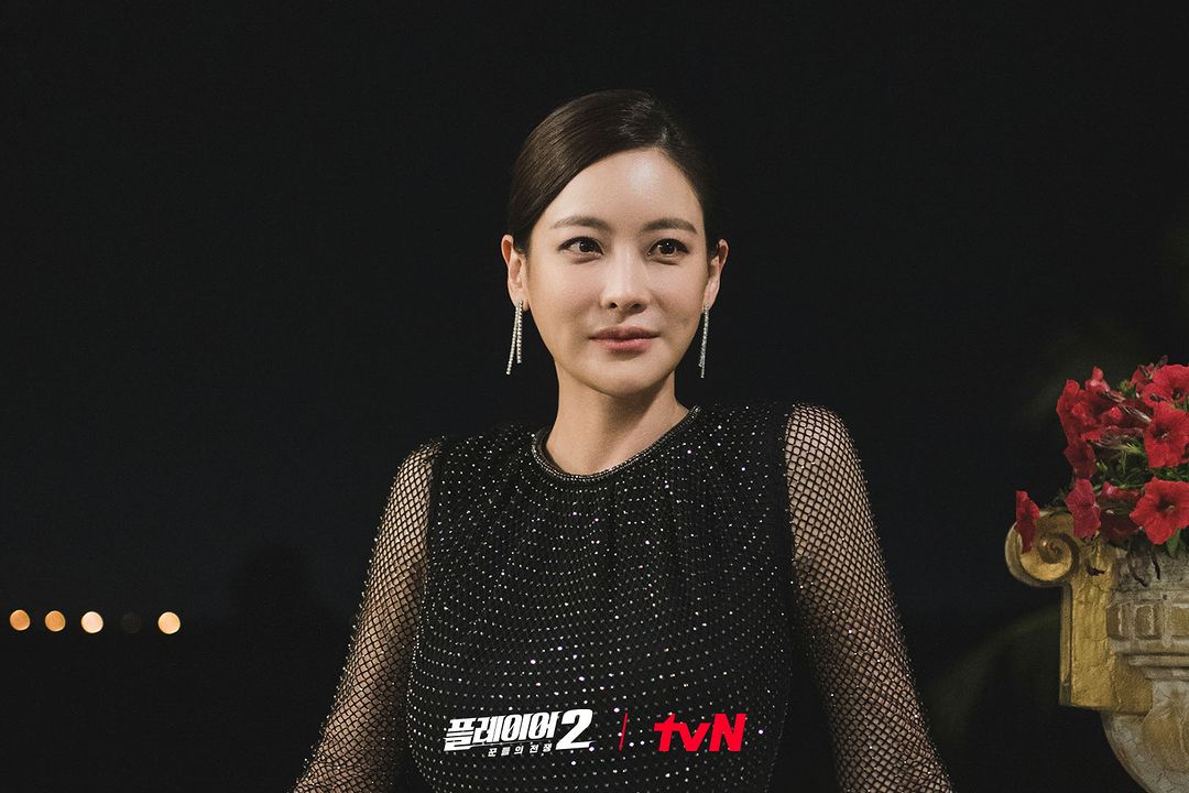 The best players have gathered… 💰 Stay tuned to <The Player 2: Master of Swindlers> coming soon on tvN Asia! 😉 #ThePlayer2_MasterofSwindlers Premieres 4 Jun | Every Tue & Wed 21:15 (GMT +8) #tvNAsia #BestKoreanEntertainment #SongSeungHeon #OhYeonSeo