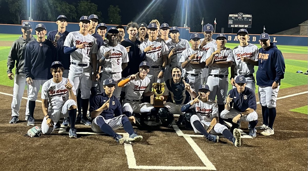 Congrats to the Sachse Mustangs baseball team on winning the District 9-6A championship! ⁦@SachseBaseball⁩ ⁦@SHS_Mustangs⁩ ⁦@gisd_athletics⁩