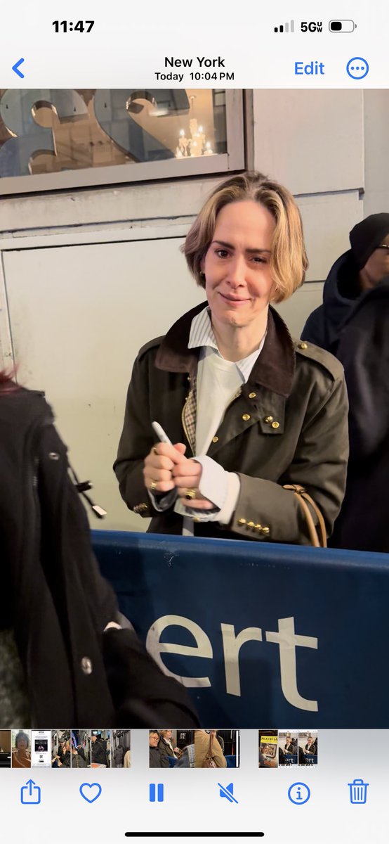 Nothing like having Sarah Paulson wink at me this evening!