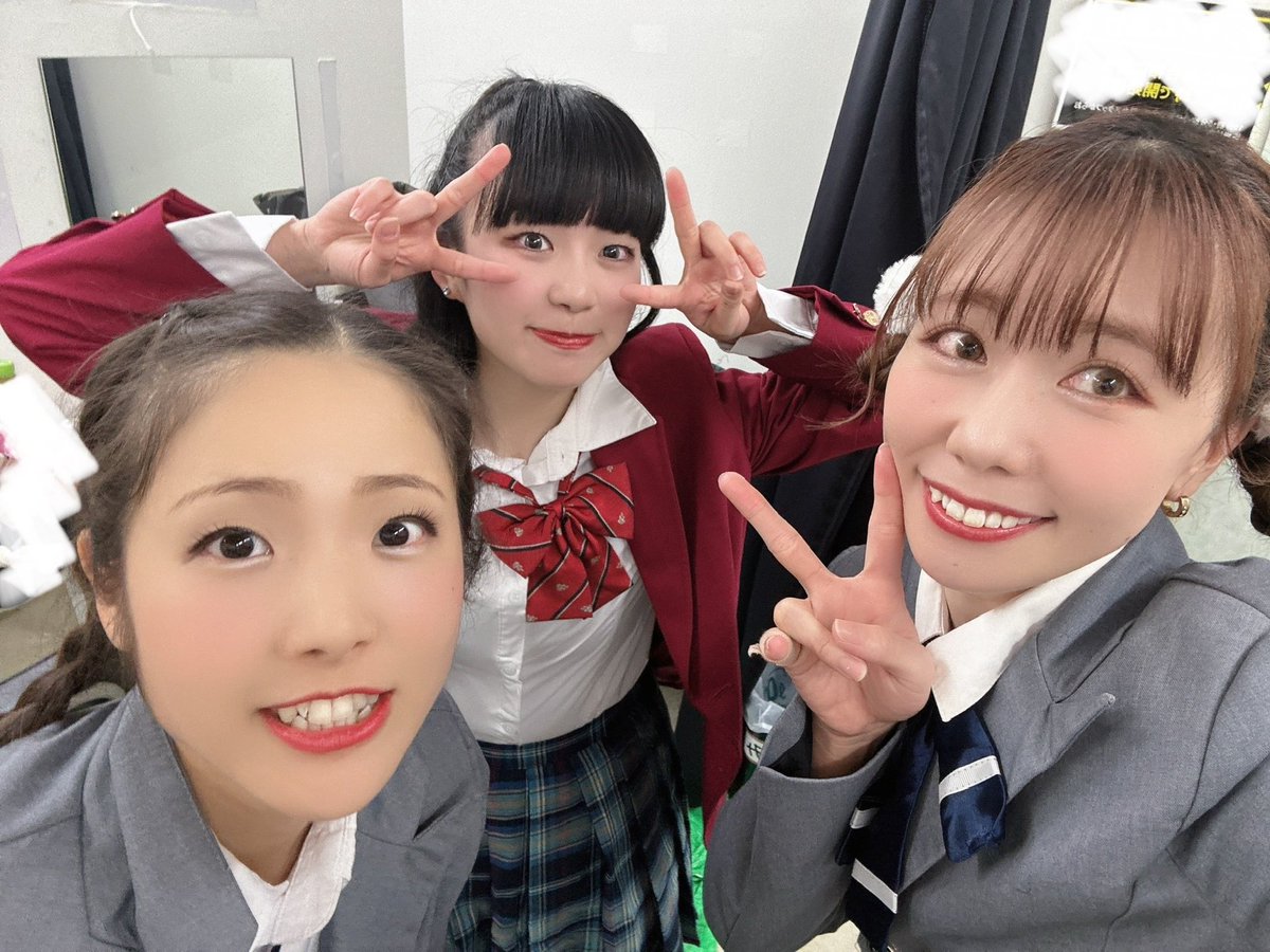 強火ありがとうございました！！
プレゼントもありがとうございます！

中間で好きなナンバーのお話し、楽しかったー♪
みなさんの1番好きなナンバーはなんですか？？💕
来週で3期ラスト！最後まで楽しんでもらえたら嬉しいです！！