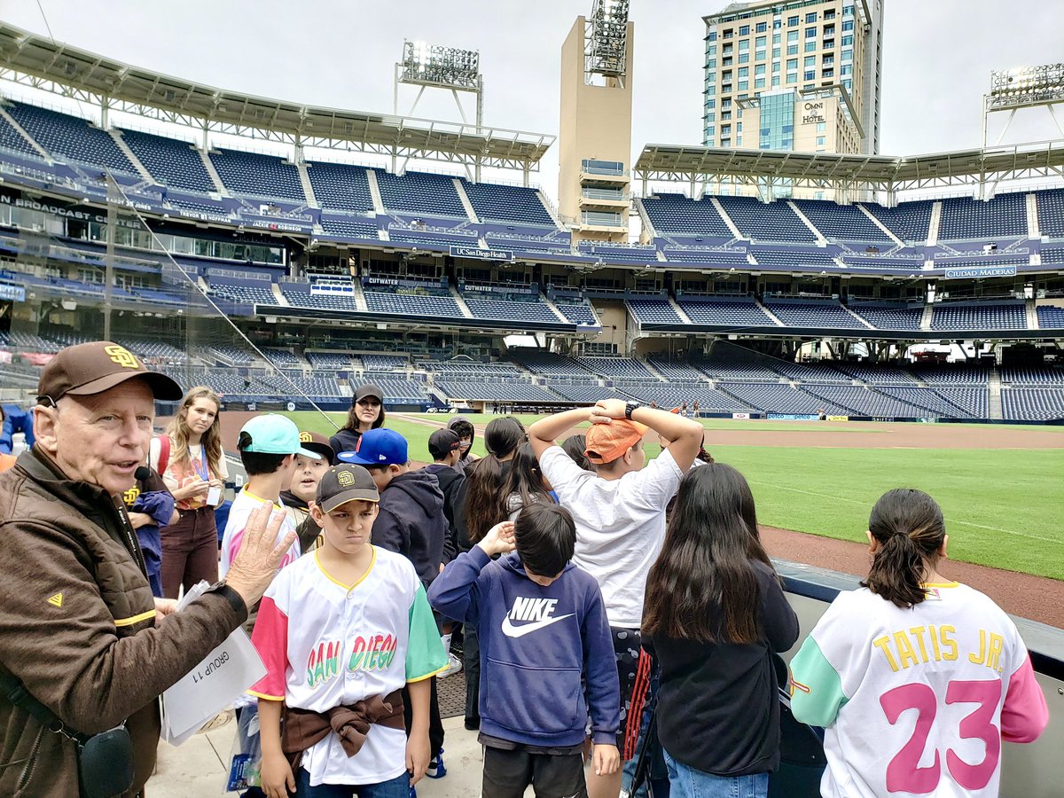 One of my favorite events of the year! ⚾️Project Padres⚾️ The students of @powayunified learned from industry leaders that embodied their strengths and interests from #RIASEC and were encouraged to ✨dream big✨ #pusdinnovate