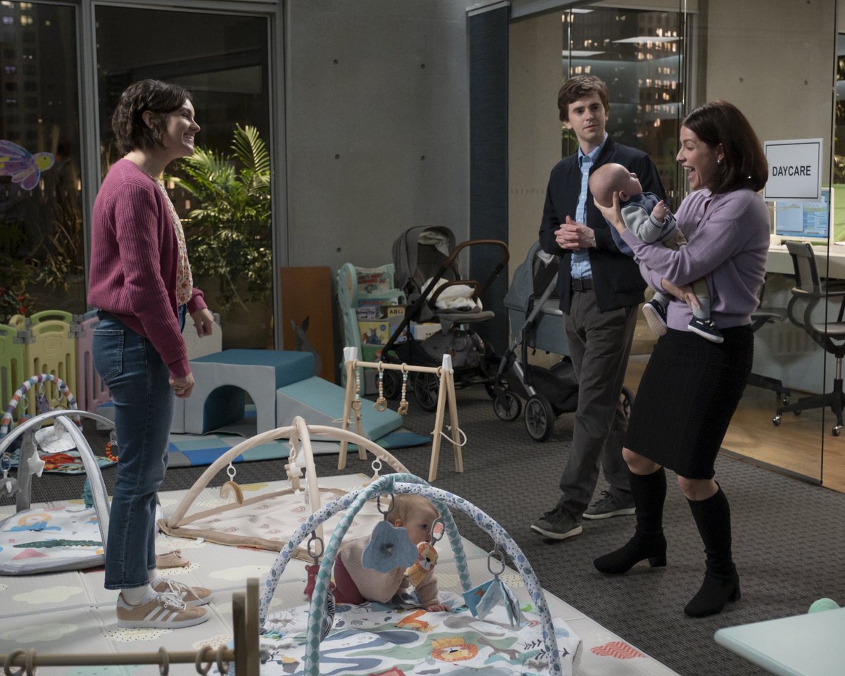 EndgameShea's tweet photo. It’s time for promotional pics! 📸❤️🙌
“Faith” (season 7, episode 7)
Part 1
We’re happy and sad… getting close to the end 😔😭
📸: @jeffweddell / ABC Dgepress
#thegooddoctor #thegooddoctorabc #freddiehighmore #paigespara #shea #sheababy #babysteve #shaunmurphy #leadilallo https://t.co/Dcc3ROYfvF