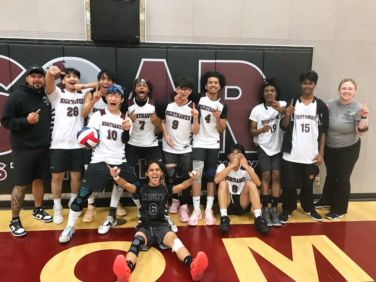 Natomas Unified District Athletics (@athleticsnusd) on Twitter photo With a 3-0 Win!! over Johnson the Natomas HS Men’s Volleyball team are the GSL league Champs!! 👏🏽👏🏽 Congrats to Coach Gil Pascua & the entire team! Playoffs are up next…
Let’s Go Nighthawks!! <a href="/SOARingNHS/">NHS Nighthawks</a> <a href="/NatomasHS_Sport/">Natomas HS Sports</a> <a href="/SacBee_JoeD/">Joe Davidson</a> With a 3-0 Win!! over Johnson the Natomas HS Men’s Volleyball team are the GSL league Champs!! 👏🏽👏🏽 Congrats to Coach Gil Pascua & the entire team! Playoffs are up next…
Let’s Go Nighthawks!! <a href="/SOARingNHS/">NHS Nighthawks</a> <a href="/NatomasHS_Sport/">Natomas HS Sports</a> <a href="/SacBee_JoeD/">Joe Davidson</a>