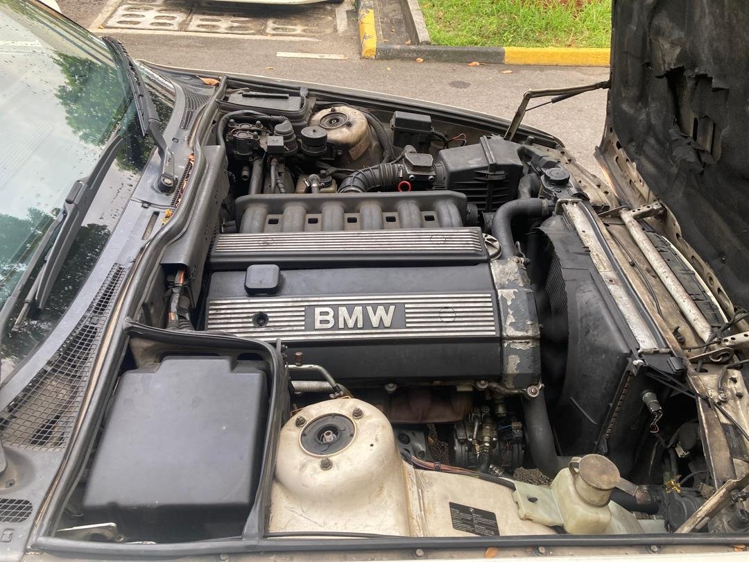 propelauto's tweet photo. #JustIn BMW E34 520i Car arrived for scrap at #PropelAutoScrapYard 

Grabbers!! Come &amp; Grab Spares for your Classic BMW ride😎🚘

#BMW #SG #ClassicCar #SGCars #ScrapCar #PropelAuto #E34 #520i #Usedcars #SpareParts #OnlineStore #SparePartShop #BMWParts #Singapore #Carparts #Grab https://t.co/w50YDMpSho