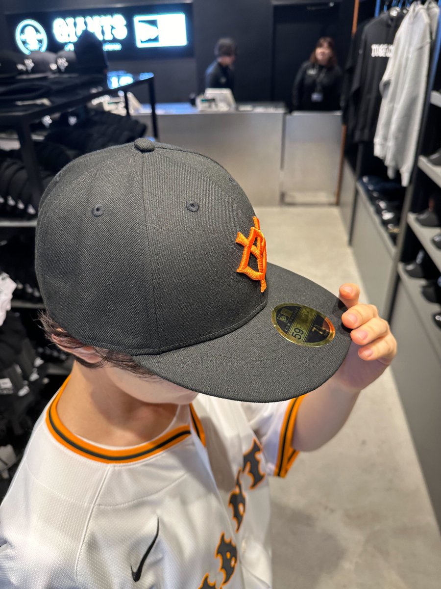 NEW ERA製プロコレクション選手着用モデル（NPB90周年ワッペン付き） NEW ERA製のプロコレクション選手着用モデルなどを発売 | 読売