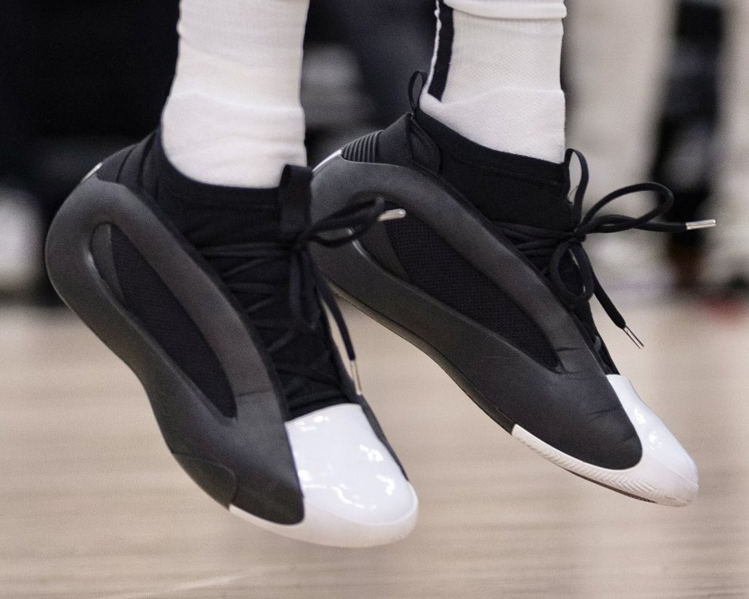 James Harden debuts the “After Hours” adidas Harden Vol. 8 in Game 2 against the Mavericks 🕰️🔥