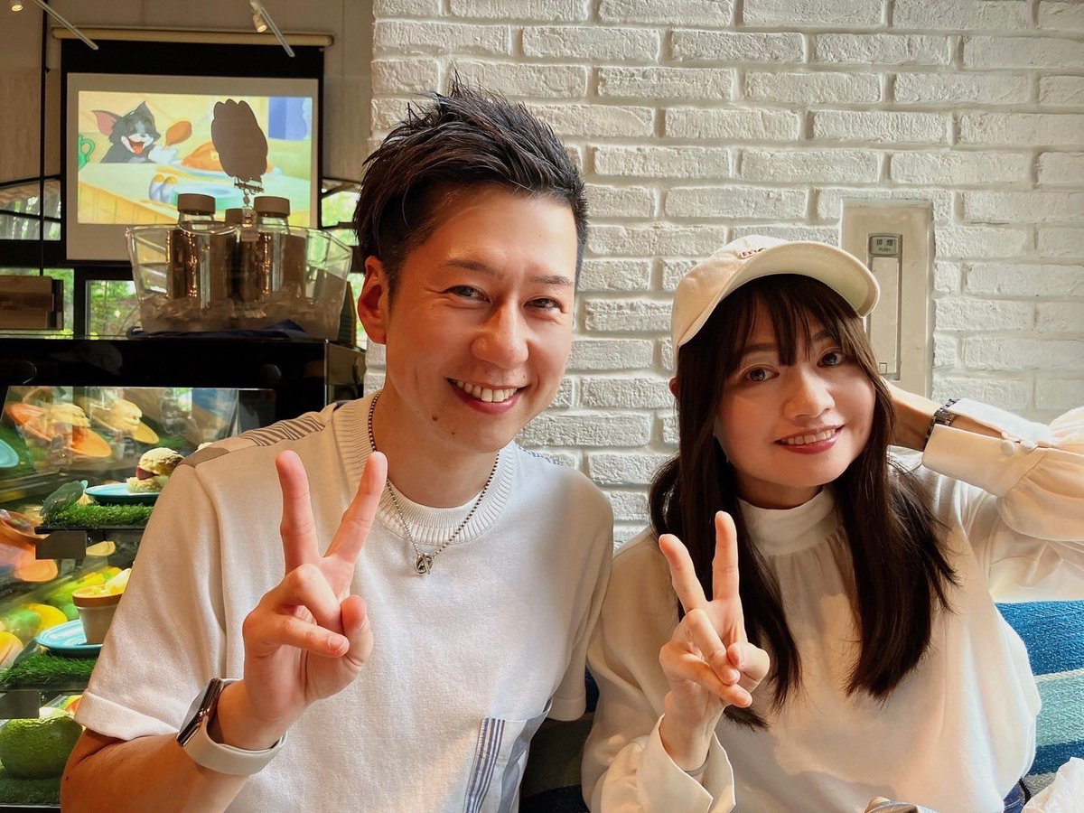 onorabout_'s tweet photo. まさとさん@masato_zansu と大阪でお仕事がありひーちゃんさん@maixyl とランチMTGしてきました✨

スタッフMっちゃんはひーちゃんさんと初めましてでした！とぉっても可愛かったです😍

今年中には完全体のオンアバをおみせできたらなぁと計画しています😊
来年は関西LIVEかな🤔

byスタッフMっちゃん https://t.co/huMMSxK1oM
