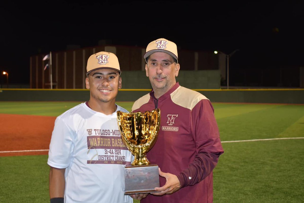 Coach_J_Vela's tweet photo. 2024 31-4A District Champs!  So glad that myself and my son are apart of a great program! https://t.co/BK71R25RNp