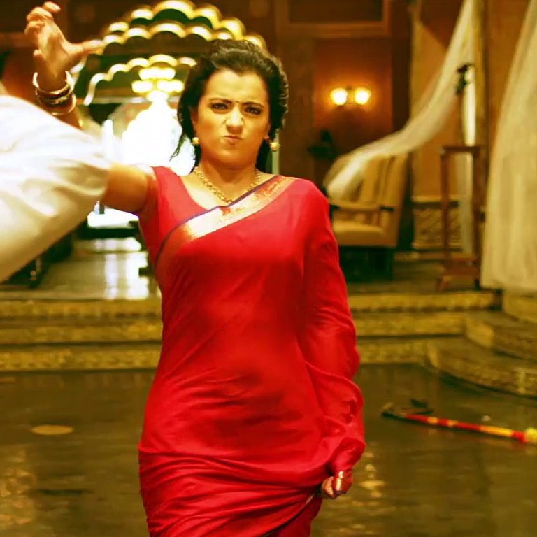 GL5vuMra8AALh4T?format=jpg&name=900x900