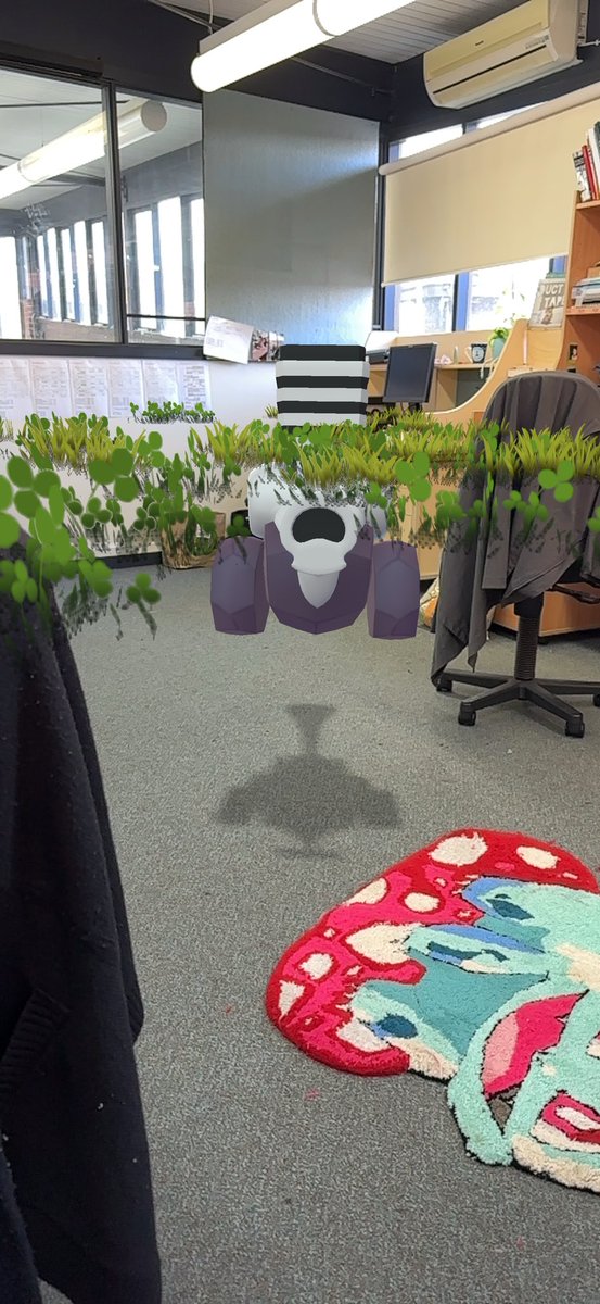 puterHead's tweet photo. Gotta love the new AR changes. So lifelike! #pokemongo Pokémon GO! https://t.co/Cpo92GA0KQ https://t.co/8wguX6gbE7