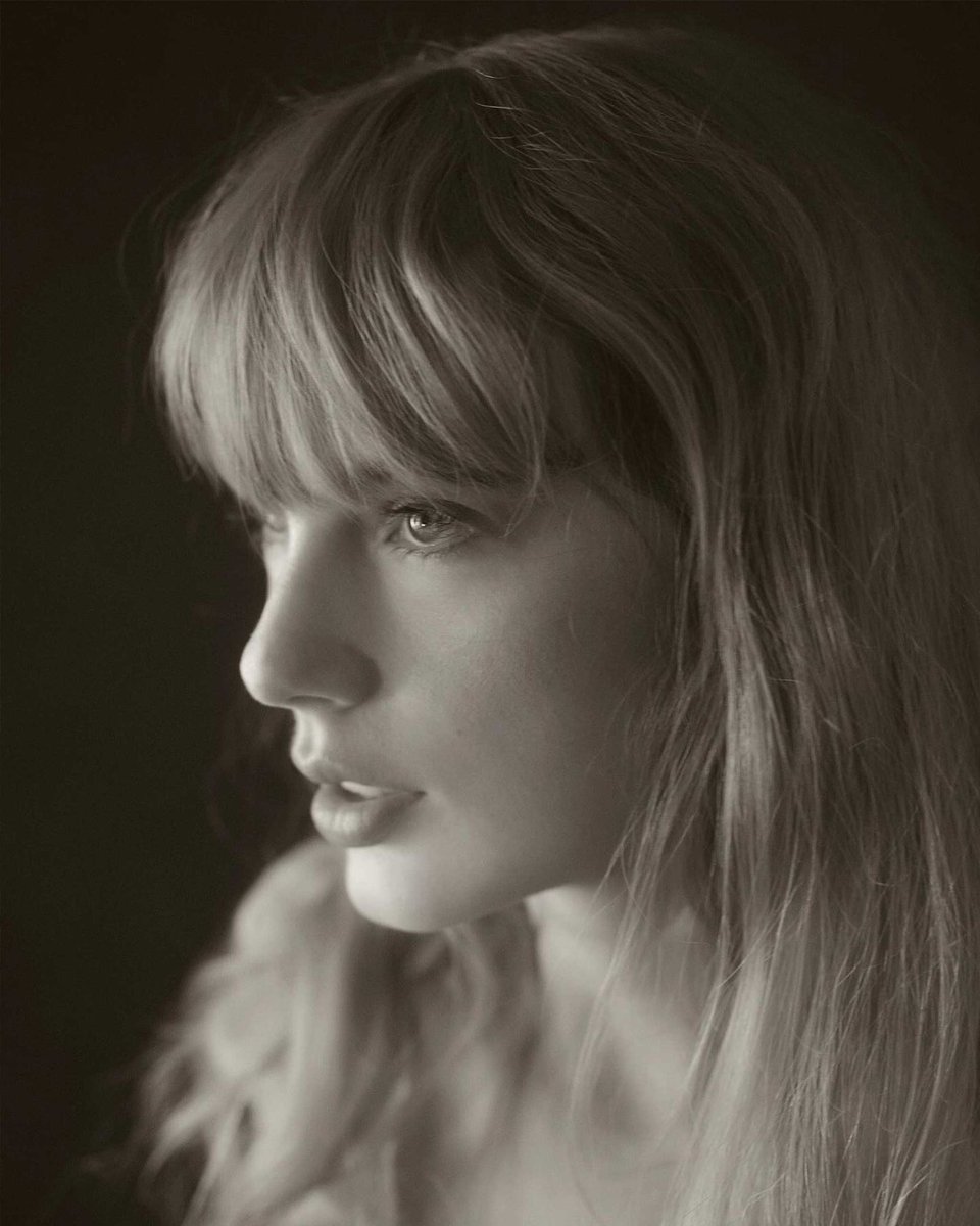 Early on Friday morning, Taylor Swift, literary It Girl of the pop charts, dropped her 11th studio album, The Tortured Poets Department, and 15 surprise tracks, dubbed The Tortured Poets Department: The Anthology. Read the full feature here: tinyurl.com/TaylorTTPD.