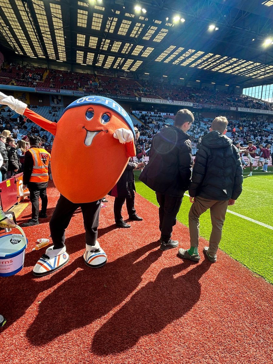 AcornsJo's tweet photo. A fab day collecting at the Aston Villa Bournemouth game. Over £2700 raised and we were made to feel so welcomed by the fans!
@AVFCFoundation https://t.co/HP8a93ILfN