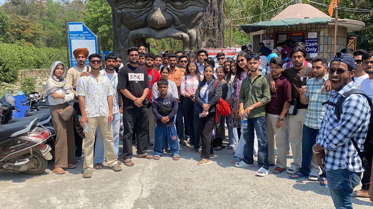 GnaUniversity's tweet image. #GNAUniversity School of #computationalSciences orchestrated an exhilarating four-day #excursiontrip to the picturesque destinations of Mussoorie, Dehradun, and Rishikesh, creating memories that will last a lifetime.

#highereducation #students #adventure