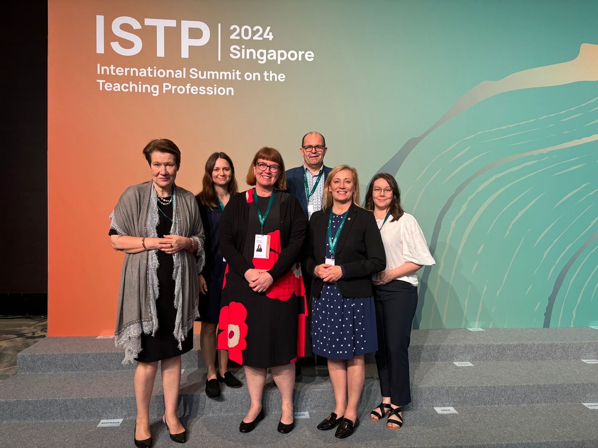 ISTP:n huippukokouksen viimeinen päivä. Tärkeitä puheenvuoroja opettajien työstä tulevaisuudessa, teknologiasta ja elinikäisestä oppimisesta sekä mm. kouluvierailuja ja useita hyviä keskusteluja eri maiden kollegojen kanssa. ⁦@oajry⁩
