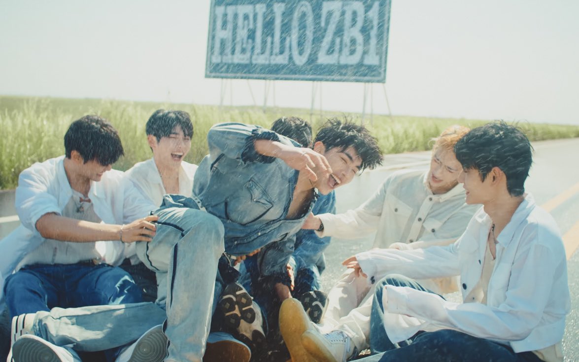jebifilm's tweet photo. ‘sweat’ official mv ♡ https://t.co/9QQpTyRc4m