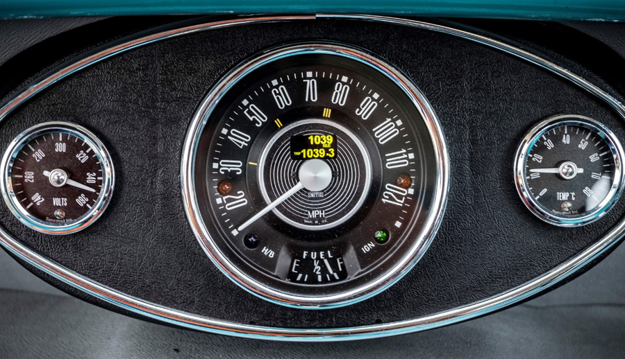 caigauge's tweet image. When we designed the gauges for Simon Benton's electric converted 1967 Austin Mini 850, our aim was to maintain the style of the original Mini gauges.  And I think we achieved just that.  
#mini #classicmini #ElectricMini

Read the full case study on &amp;gt; smiths-instruments.co.uk/electrifying-t…