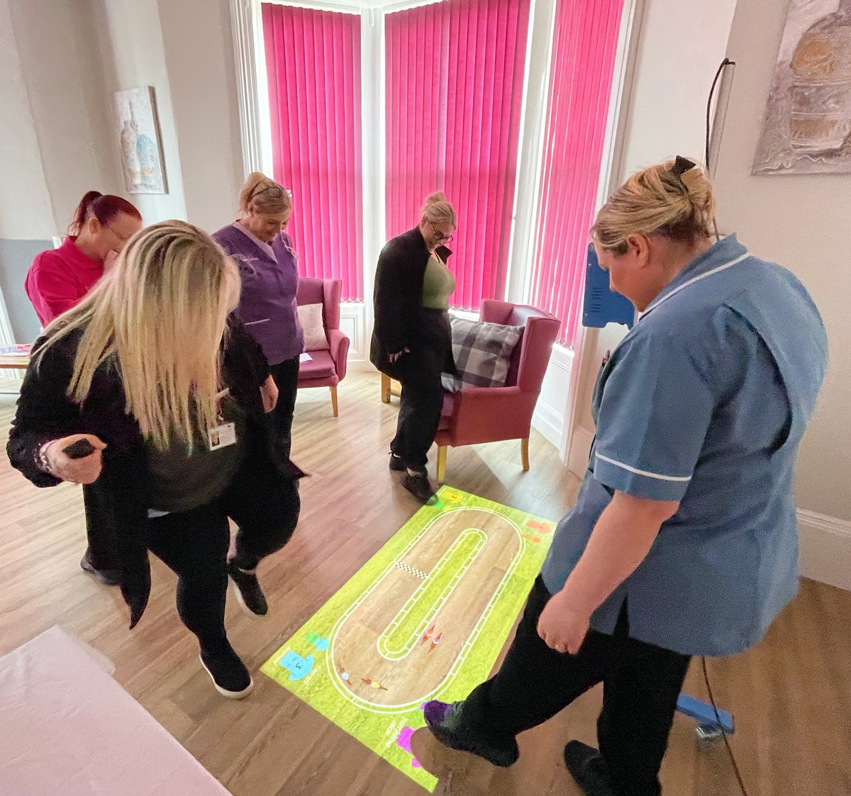 saintceciliasuk's tweet image. We are trialling an interactive light protector from @SocialAblty which enables users to play games, tackle puzzles &amp;amp; quizzes, paint a picture or watch a mindfulness video. The screen can be projected on to a table, a wall, the floor, a bed or the ceiling. 
#HappinessProgramme