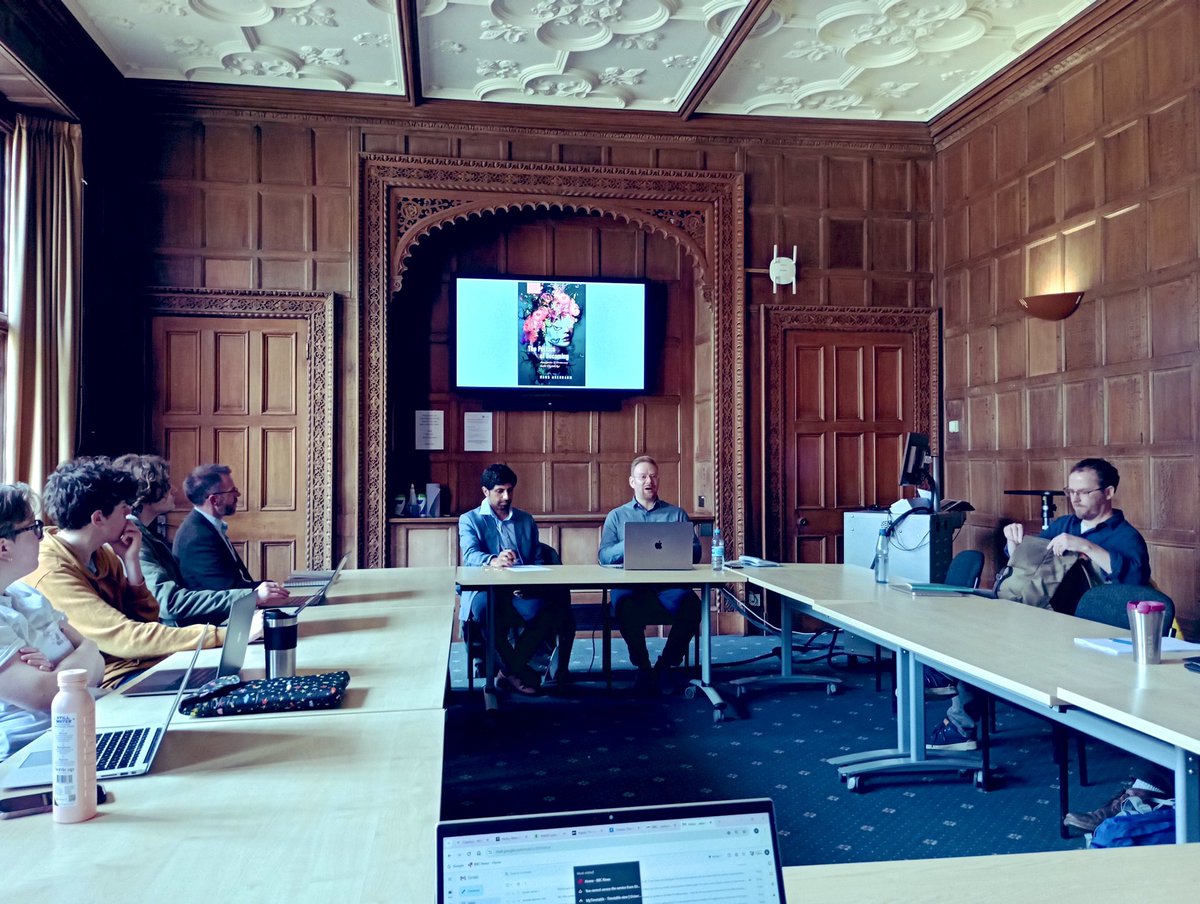 DelDemUCan's tweet photo. Presenting The Politics of Becoming in the very same place Anne Phillips once presented The Politics of Presence is our @Hans_Asenbaum 

Thank you for hosting York Centre for Political Theory @YCPolTheory @bhatia_ud @AlfMoore! 

Check out the OA book 🔓 https://t.co/BCMDXf2qXE https://t.co/SpcNm02JJL