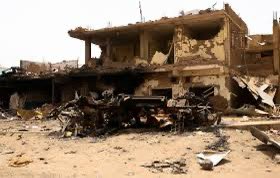 لماذا يخرّب المرتزقة مدينتنا؟ 
ابن خلدون يجيب: 
"فغاية الأحوال العادية كلها عندهم الرحلة والتغلب.. فطبيعتهم انتهاب ما في أيدي الناس، وأن رزقهم في ظلال رماحهم.. وكلما امتدت أعينهم إلى مال أو متاع أو ماعون انتهبوه".. المقدمة:ص (١٩٤-١٩٥).