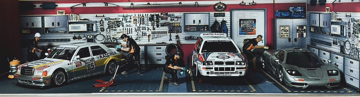 mini_photos's tweet photo. Garage of memories
#diecastcar #diecastcar64 #modelcar #diecastcollection #minicar #MiniGT #ミニカー #ミニGT #MiniScale #Scale64 https://t.co/hfvSTnZPU2