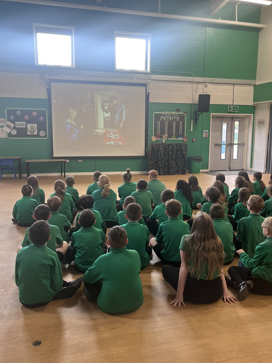 PCSO Louise Rothery tweet media