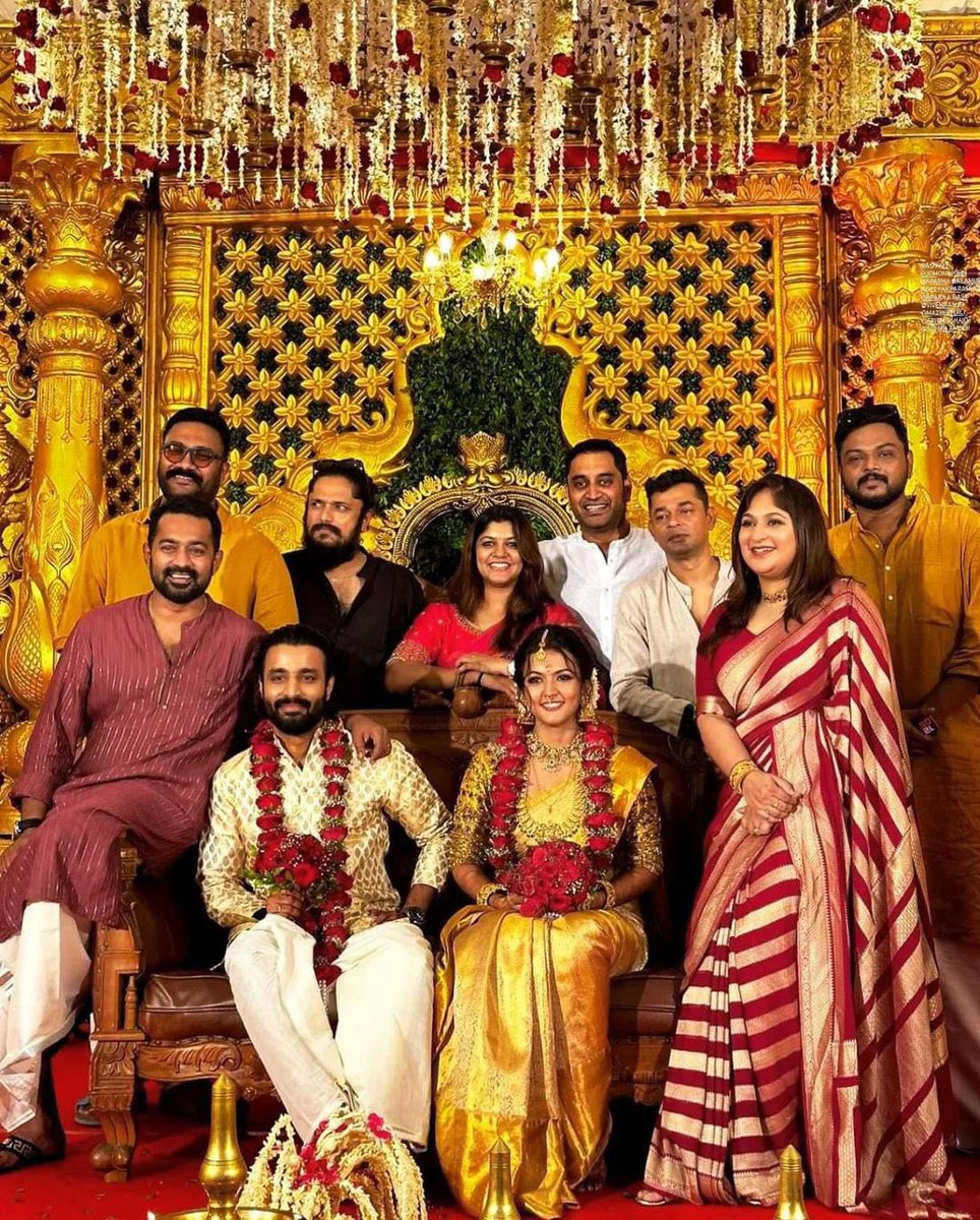 Happy Marriage Life ❤️ #DeepakParambol & #AparnaDas. 

#AsifAli