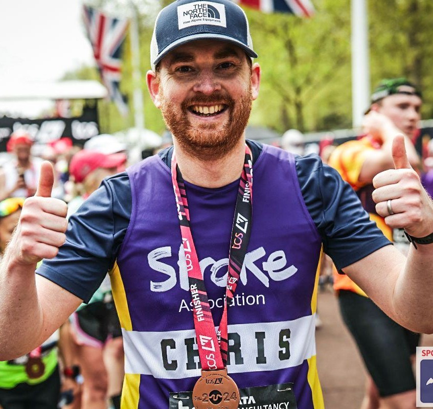 The happiness and pride on his face! This was our favourite photo of our team member Pratty running the #LondonMarathon2024 for #TeamStroke @TheStrokeAssoc!