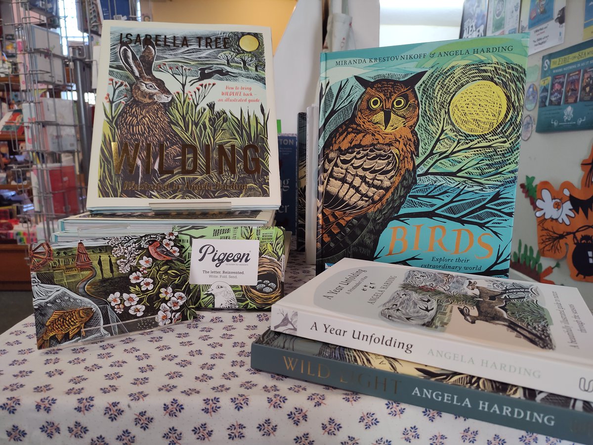 We are so looking forward to the great @ANGELACHARDING popping in tomorrow morning for a signing! She'll be here at 10am, and will stay for as long as there are things for her to sign! There'll also be shortbread on offer (as if anyone needs an extra incentive!) #ChooseBookshops