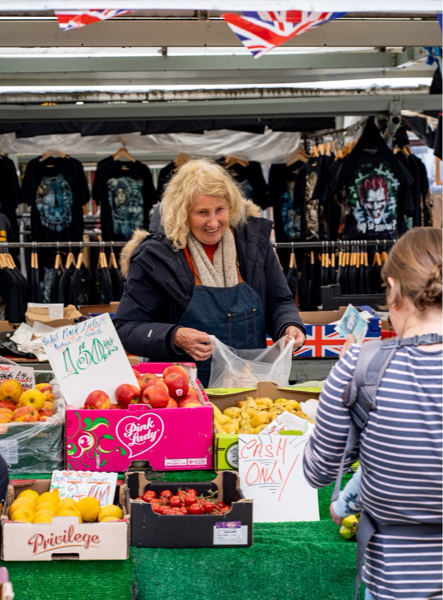 ⭐Open 7 Days a Week⭐ Whether you're craving fresh, locally-sourced fruit and vegetables, or you're on the hunt for one-of-a-kind handmade crafts, we've got you covered! Pop down to Shambles Market to discover what's on offer. visityork.org/business-direc…