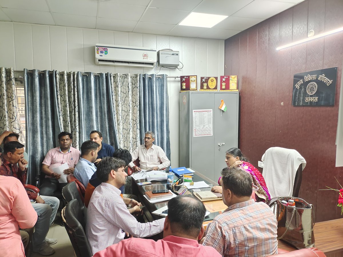 CMO_Sambhal's tweet photo. Sanchari Meeting at CMO Office Sambhal https://t.co/YsSbcO2zh3