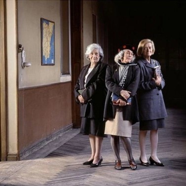 Las escritoras Ana María Matute, Carmen Martín Gaite y Josefina Aldecoa fueron fotografiadas en el año 1996 en Madrid por Chema Conesa.