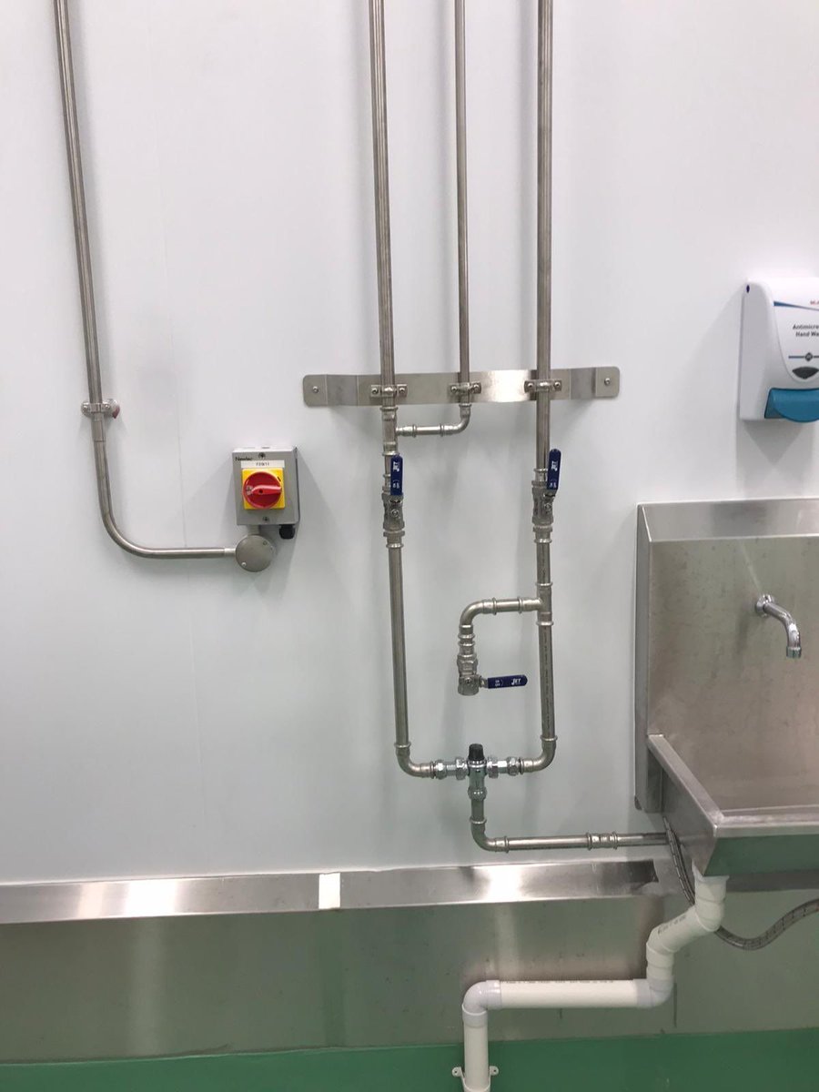 paintspraying's tweet image. Are you dealing with damage and unwanted drill holes in your internal cladding?

#InternalCladding #CladdingRepair #OnSiteRepair #RefinishingSolutions #DamageRestoration #InteriorRenovation #AestheticRevival #DamagedPanels #PanelRestoration #RepairSolutions
#PanelRefinishing