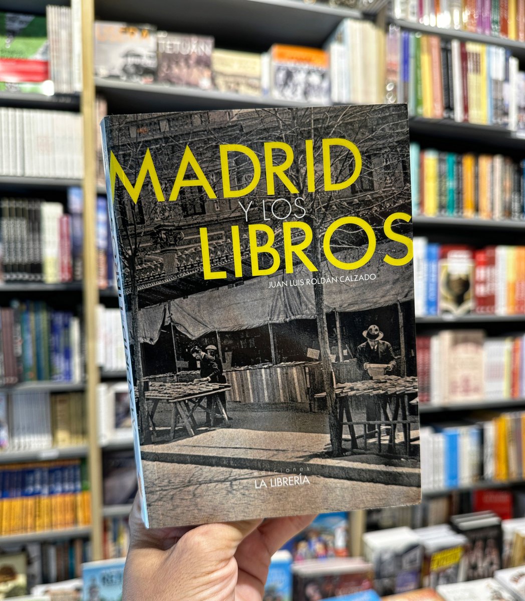 En esta semana tan vinculada al mundo del libro no queremos dejar de recomendaros esta lectura tan interesante ‘Madrid y los libros’ de Juan Luis Roldán, un título que te narra la relación entre #madrid y el libro desde la llegada de la imprenta hasta nuestros días.