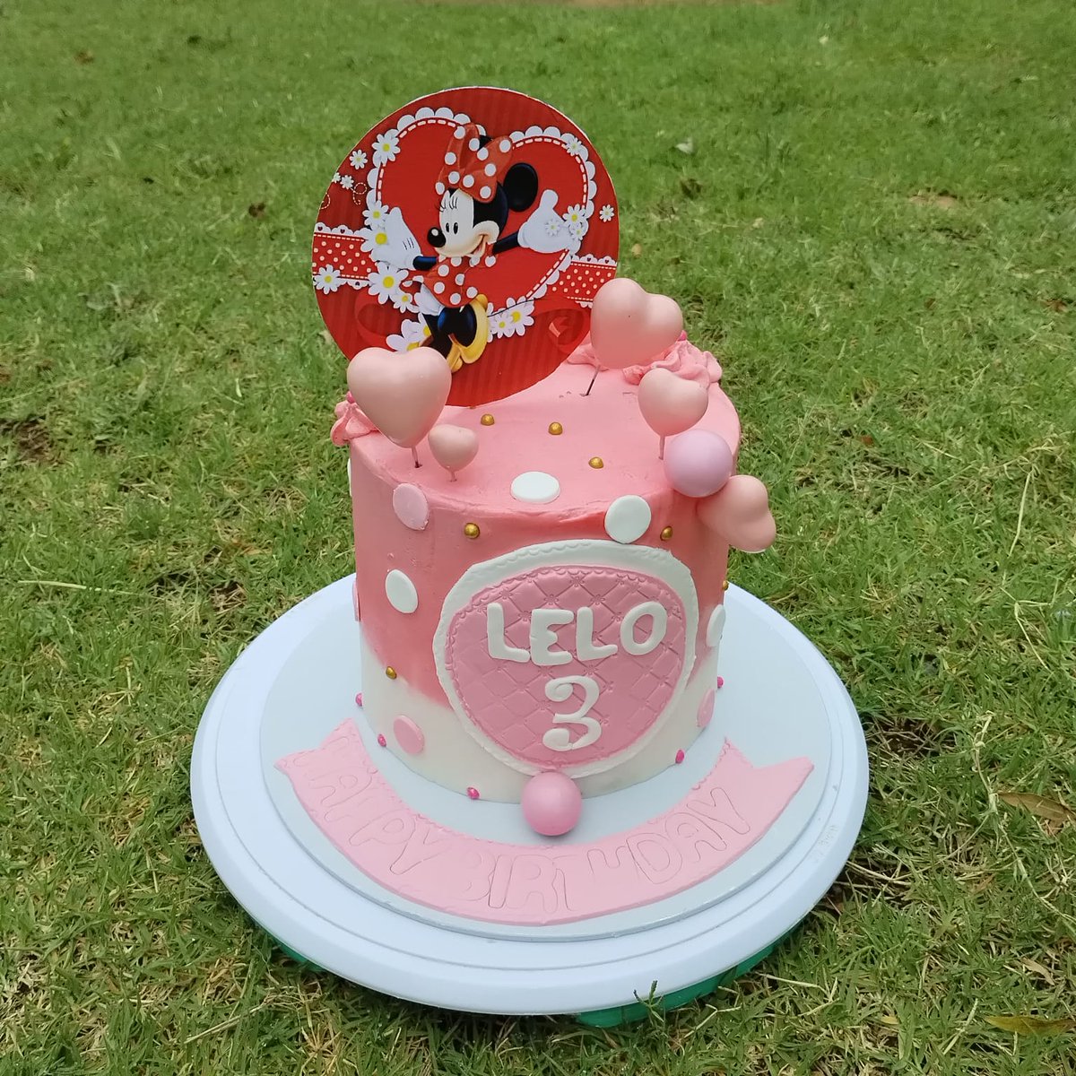 FSDESTEA's tweet image. For more information and to place an order contact Ms Mokitimi at:

Cell phone: 076 076 3101
Facebook: BBM Treats
Instagram: BBM_Treats
Tik Tok: BBMTreats
#DESTEA #SMMESupport #AccessToMarket