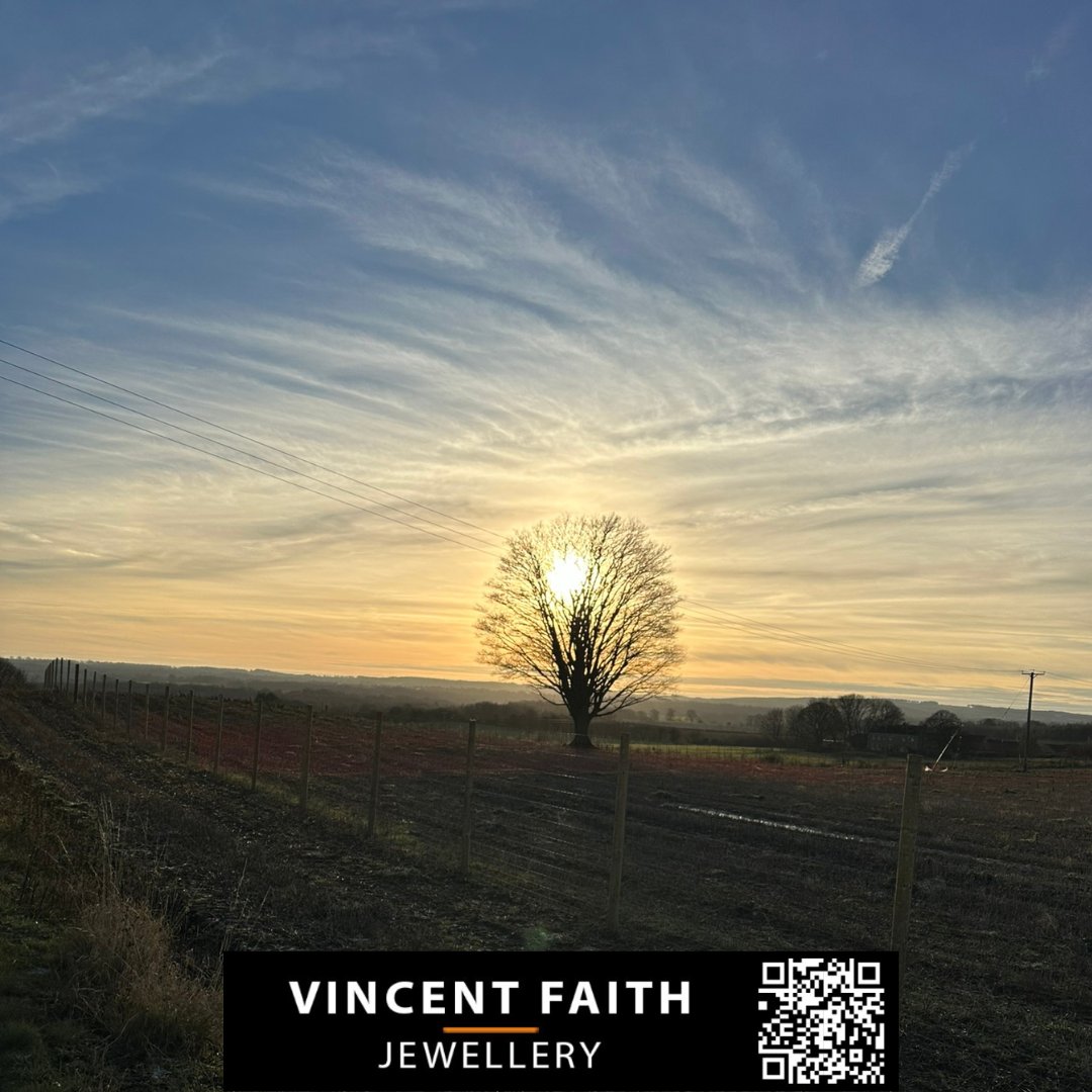 Good morning from Richmond North Yorkshire.

24th April 2024 vincentfaith.com

#wednesdayvibes #photography #countryside #photo #outdoors #walking #drone #picture #vincentfaith
