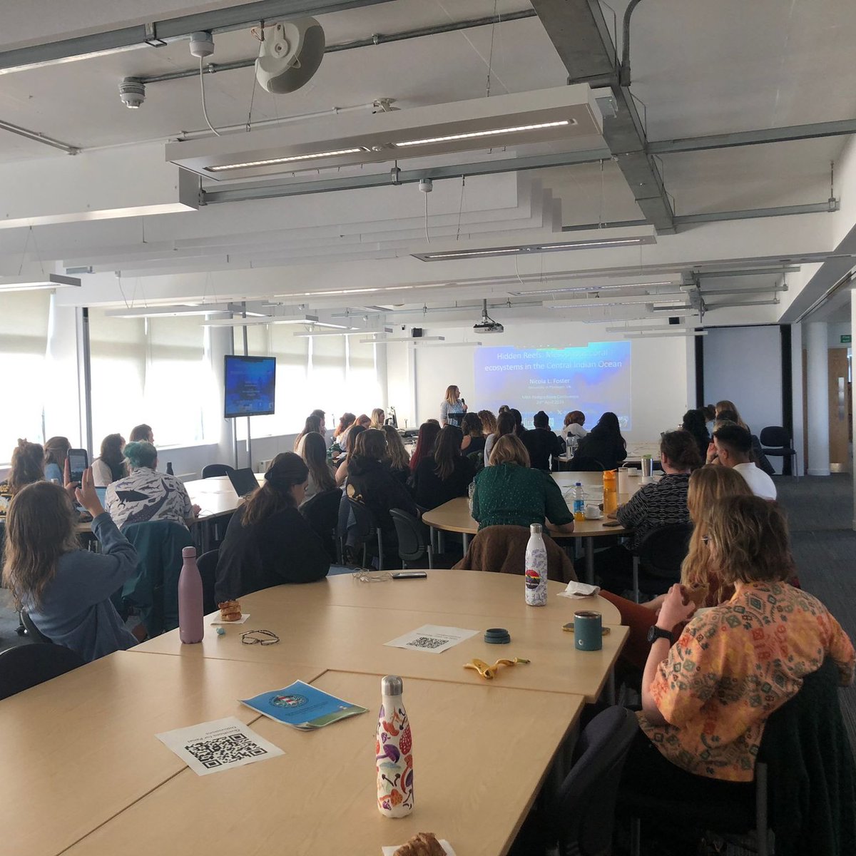 Marine Biological Association PG Conference 2024 (@mbapostgradconf) on Twitter photo Now that yesterdays PlymSEF session has ended, todays session has started with a talk from <a href="/nicola_foster/">Nicola Foster</a> to introduce our ecology theme of the conference!
Lots of interesting research being shared so far from across the globe! #MBAPG2024 Now that yesterdays PlymSEF session has ended, todays session has started with a talk from <a href="/nicola_foster/">Nicola Foster</a> to introduce our ecology theme of the conference!
Lots of interesting research being shared so far from across the globe! #MBAPG2024