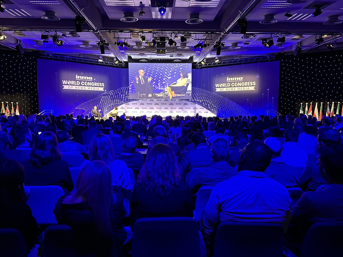 Great start of today with Joseph Kahn, Executive Editor of <a href="/nytimes/">The New York Times</a> at the <a href="/INMAorg/">INMA</a> World Congress.