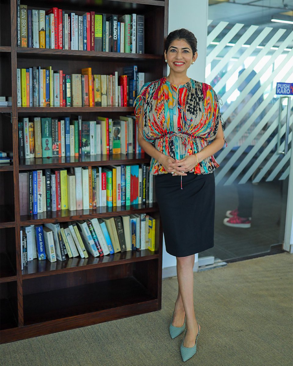 Swats26's tweet photo. Happy #WorldBookDay! 📚 As an entrepreneur, I've always found inspiration in the pages of a good book. That's why we've created a little haven in our office—a library corner where our team can learn, & grow together. Here's to the power of books #OfficeLibrary #LifeAtCashKaro https://t.co/OZiAgifsUp