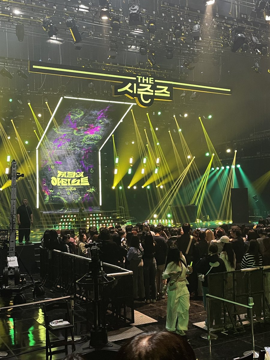 hhhr02's tweet photo. 꿈 같은 하루여따 ...
우 : 우지호씨..
지 : 지금
호 : 호들호들 떨고있니..? https://t.co/MqfV6iGxp7