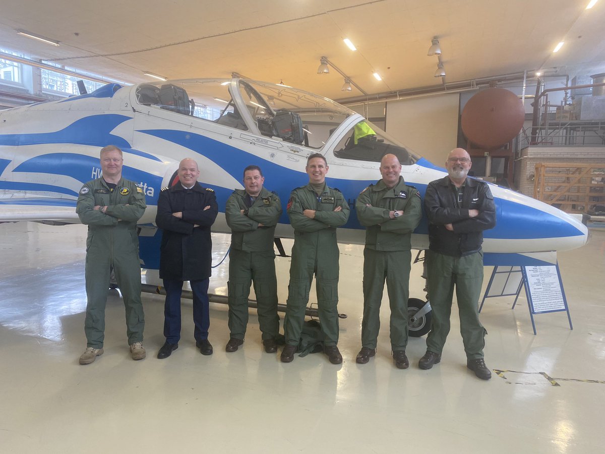 UK Military Flying Training System tweet media